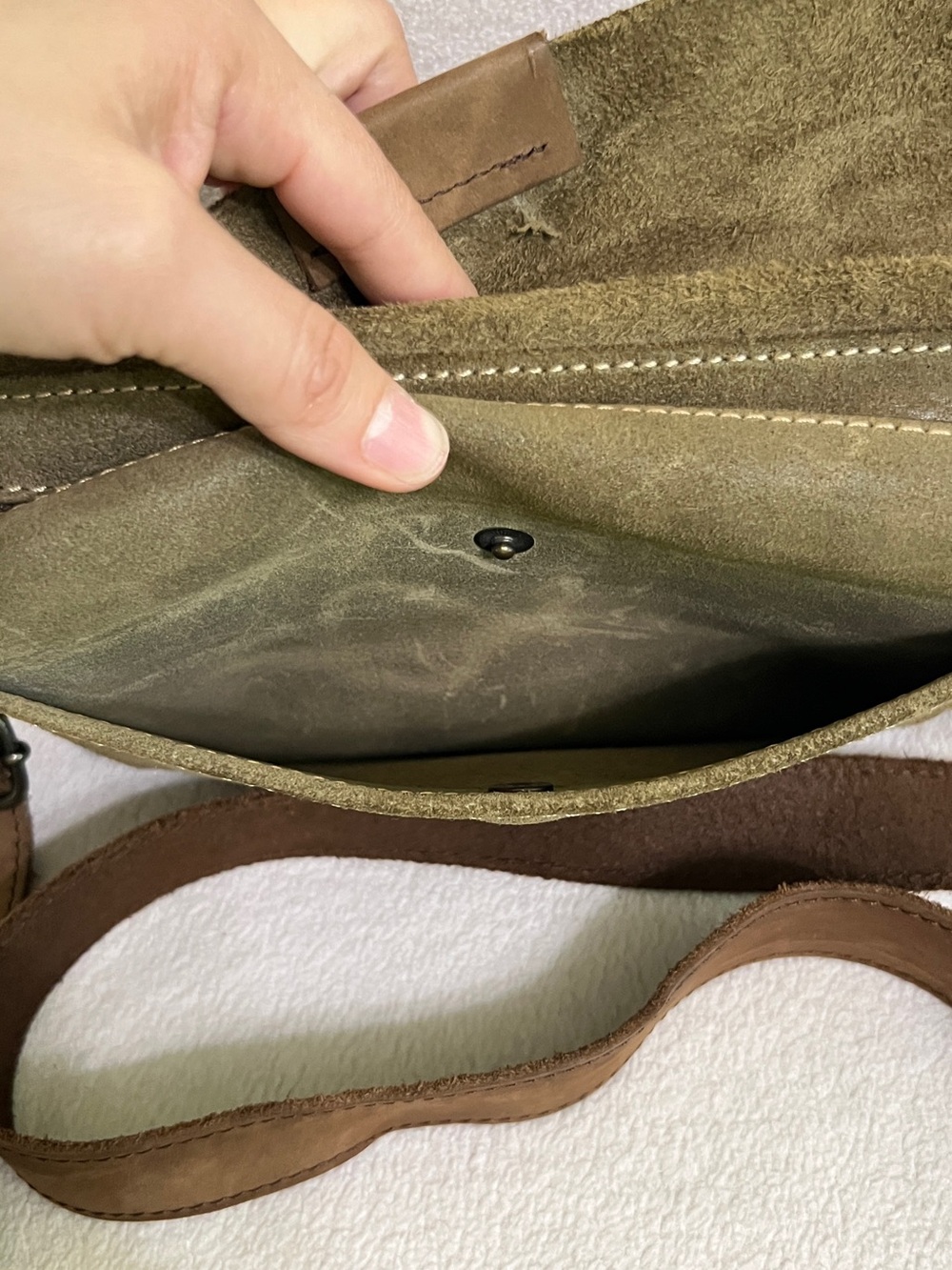 Lempp and Yin Olive Green Distressed Leather Crossbody Bag Handmade Purse - Picture 7 of 14
